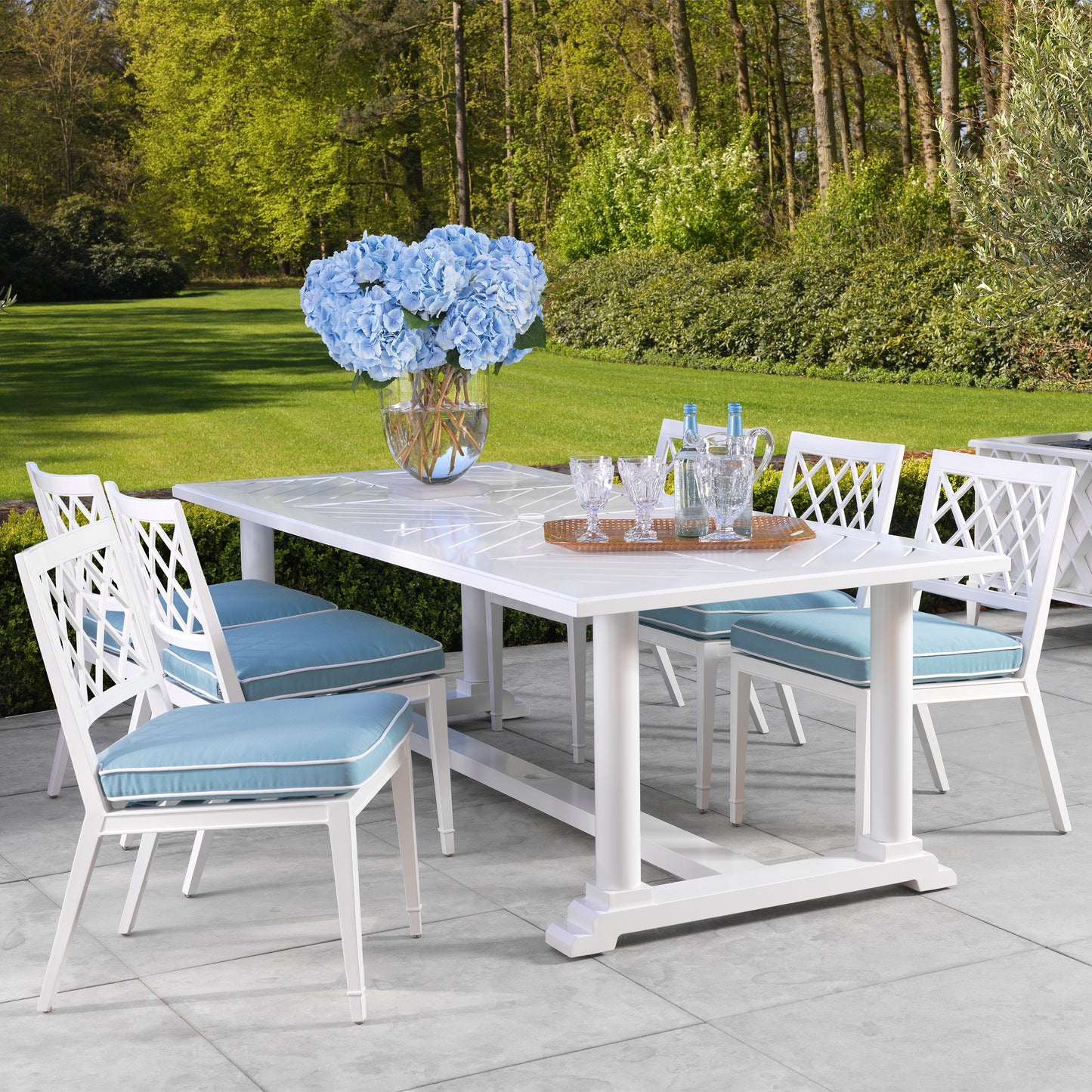 Outdoor-Esstisch Bell Rive