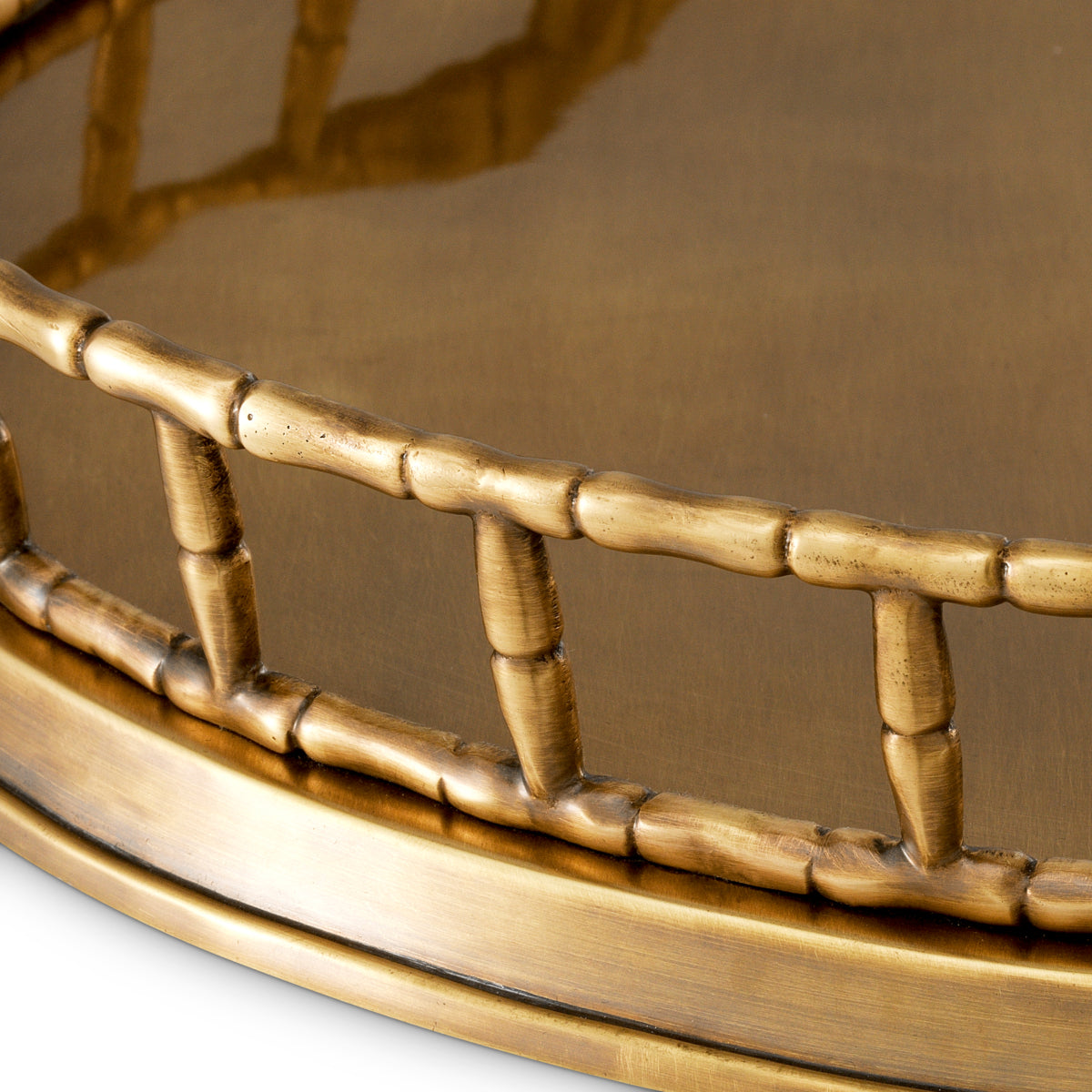 Servier-Accessoire Fairgrove