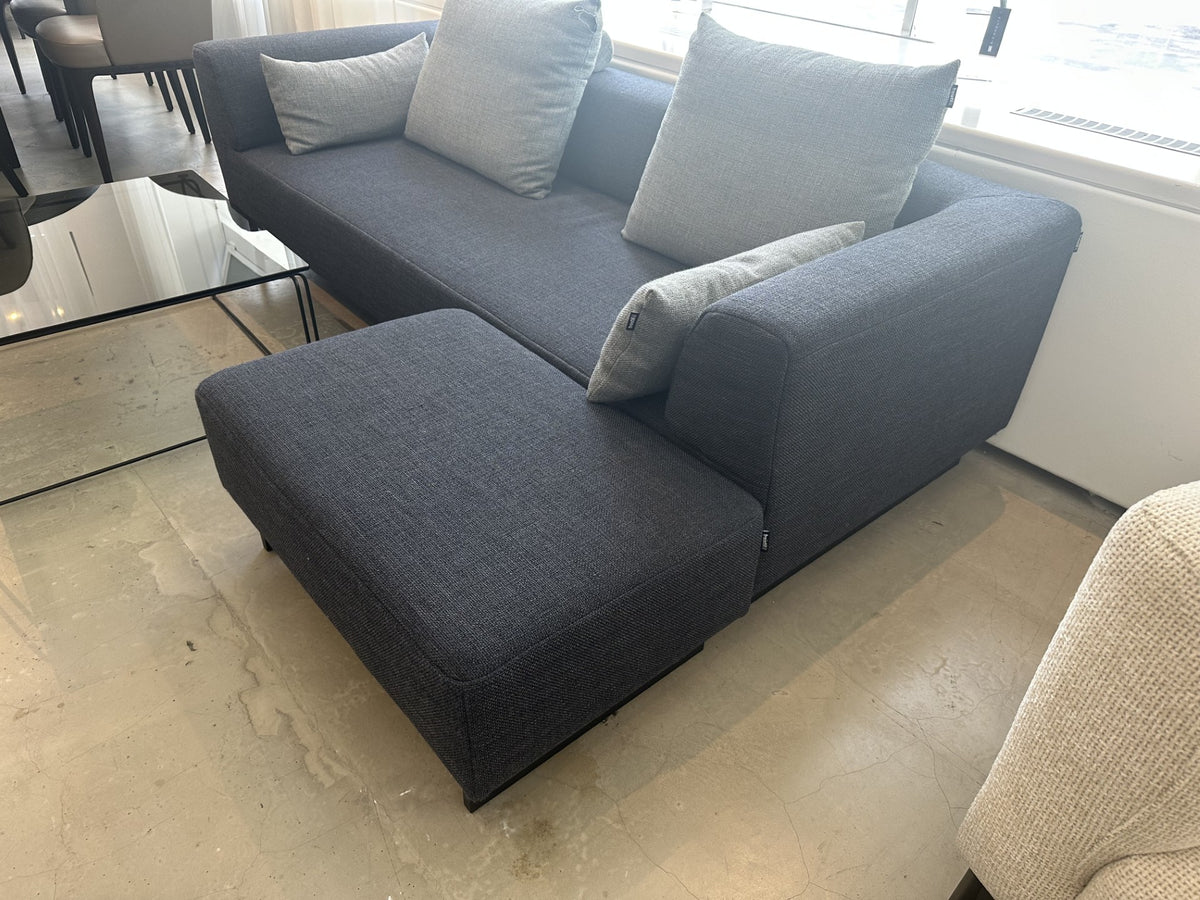 Freistil 185 Sofa mit Hocker inkl. 4 Kissen