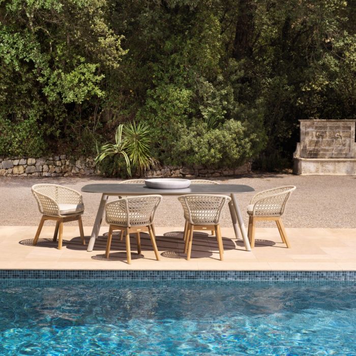 Outdoor Dining Table Nassau S