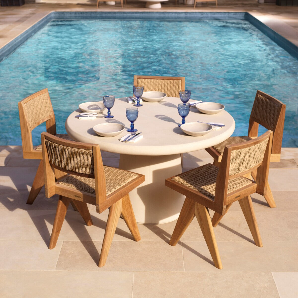 Outdoor-Esstisch Cleon M