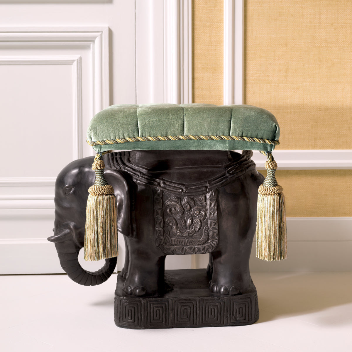Hocker Elephant