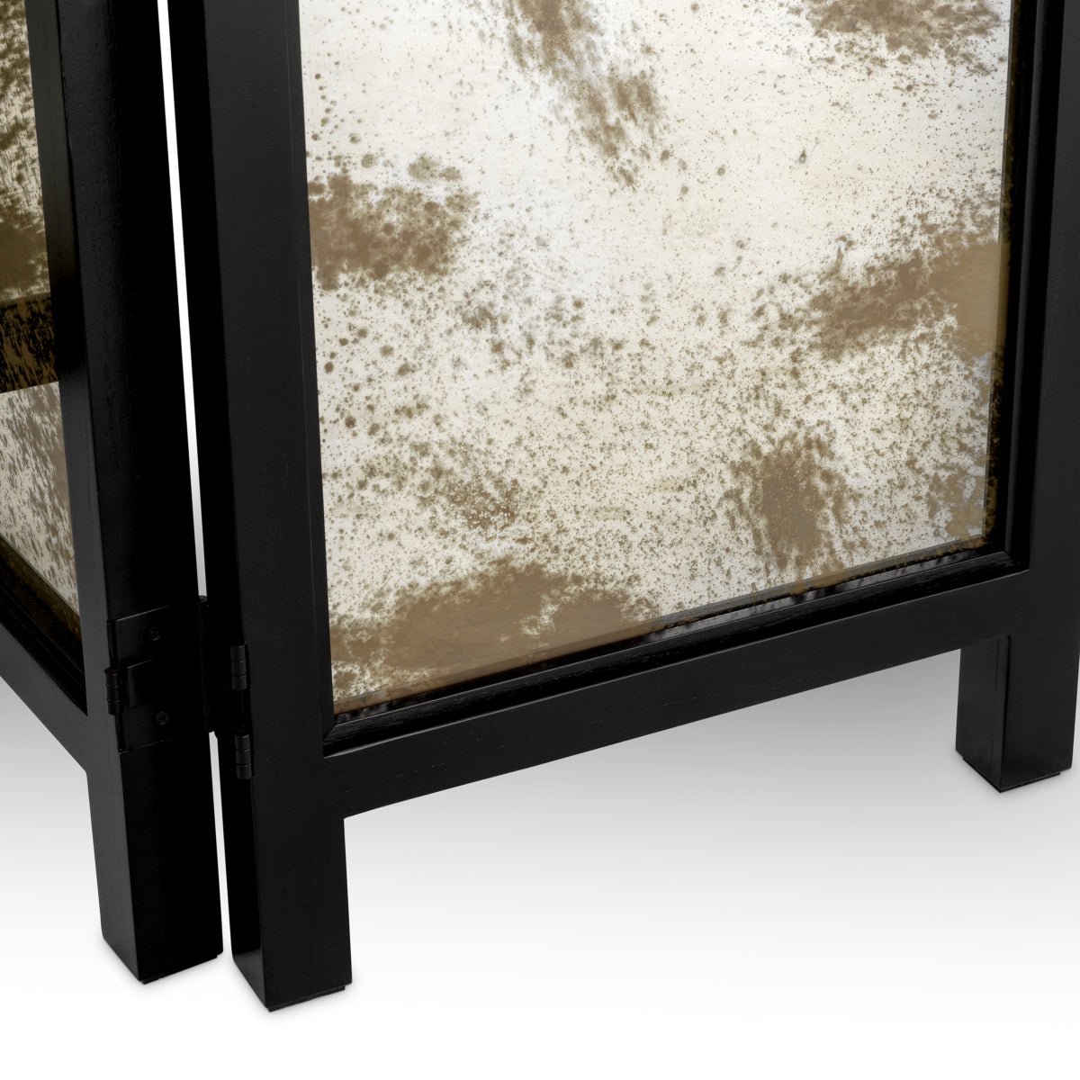 Grand Showroom '25 Folding Screen Jacques
