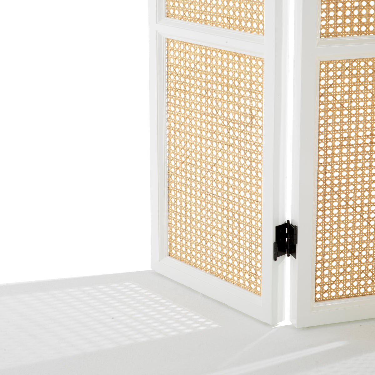 Grand Showroom '25 Folding Screen Bahamas