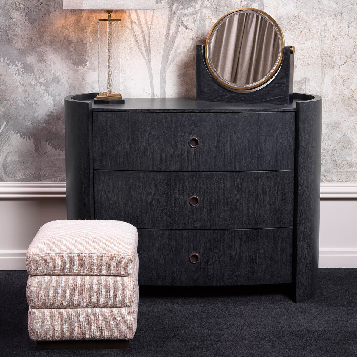 Hocker Valmont