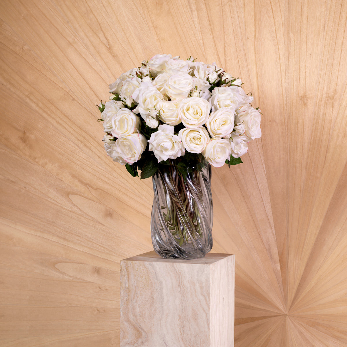 Grand Showroom '25 Bouquet Of Roses Real Touch 72 pcs/2 Varieties