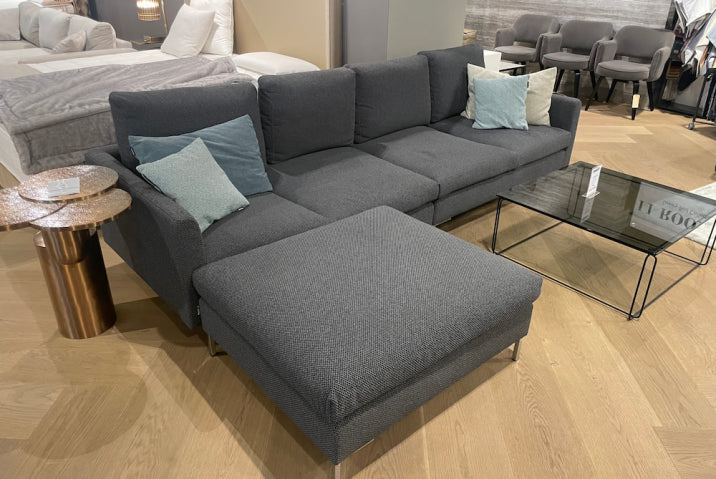 Freistil 134 mit Hocker